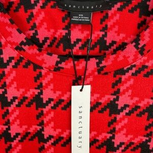 Sanctuary Red & Black Houndstooth Sleep Top